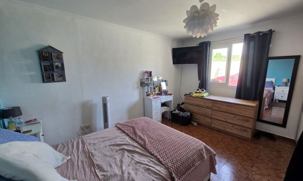 Videresalg - Fritliggende villa -
SAX