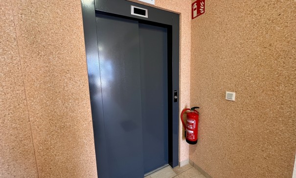 Återförsäljning - Lägenhet lägenhet -
Guardamar del Segura