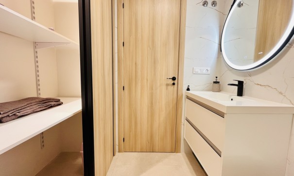 Videresalg - Lejlighed lejlighed -
Guardamar del Segura