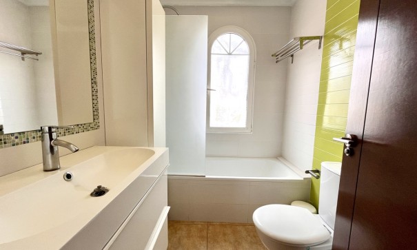 Sale - Detached Villa -
La Zenia