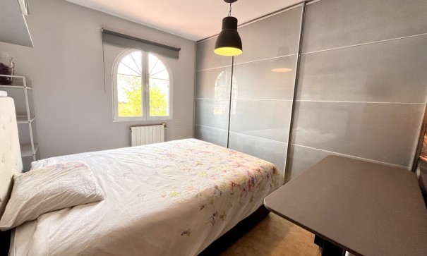 Sale - Detached Villa -
La Zenia