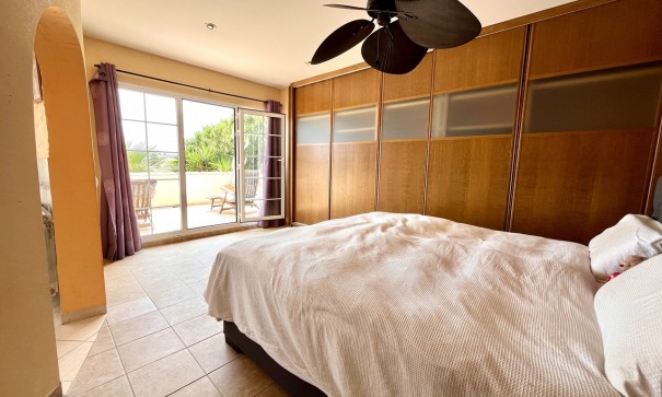 Sale - Detached Villa -
La Zenia