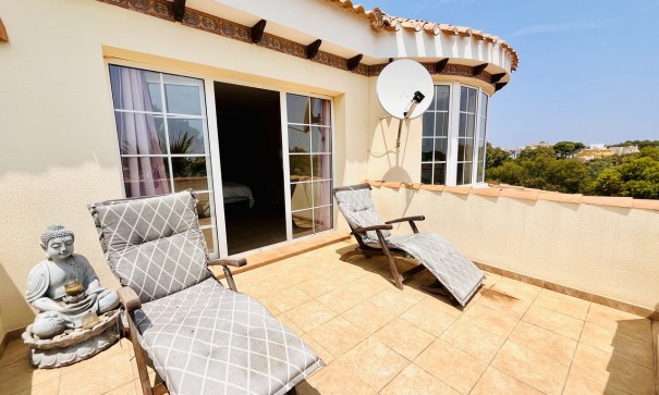 Sale - Detached Villa -
La Zenia
