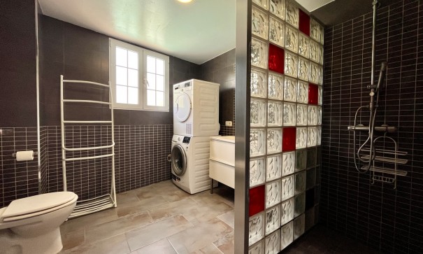 Sale - Detached Villa -
La Zenia