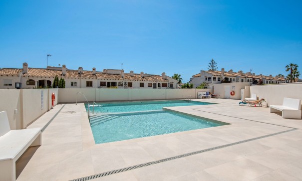 Resale - Wohnung Appartement -
La Zenia