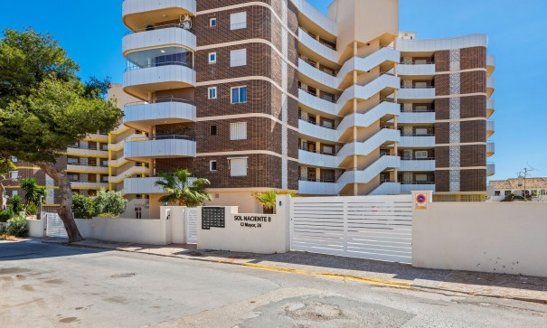 Resale - Wohnung Appartement -
La Zenia