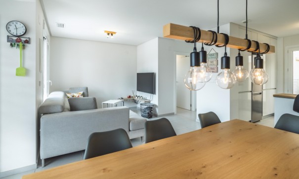 Herverkoop - Halfvrijstaande villa -
Torrevieja - Aguas Nuevas