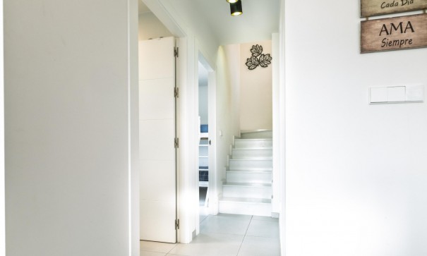 Herverkoop - Halfvrijstaande villa -
Torrevieja - Aguas Nuevas