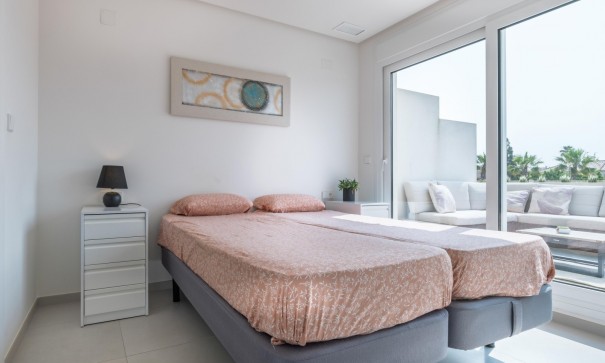 Herverkoop - Halfvrijstaande villa -
Torrevieja - Aguas Nuevas