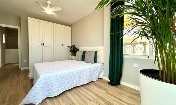 Revente - Maison de ville -
Orihuela - Urbanización Perla del Mar