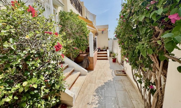 Återförsäljning - Fristående villa -
Ciudad Quesada - Rojales - Ciudad Quesada