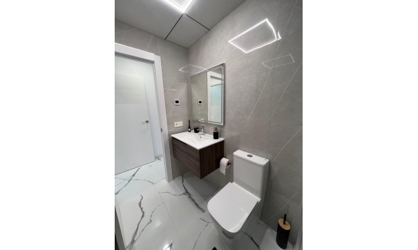 Venta - Apartamento piso -
Torrevieja - Playa del Cura