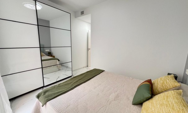 Venta - Apartamento piso -
Torrevieja - Playa del Cura