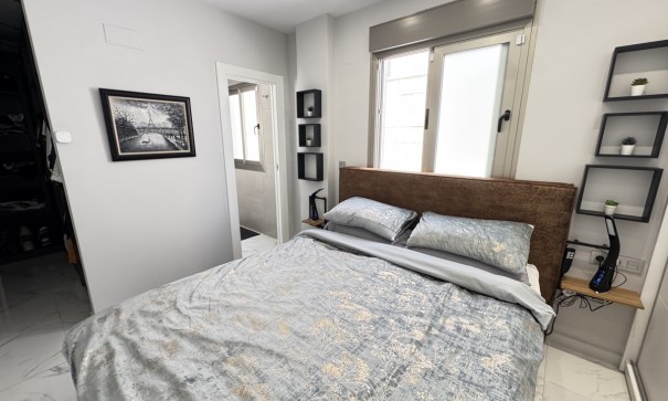 Återförsäljning - Fristående villa -
Villamartín