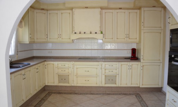 Resale - Freistehende Villa -
Hondón de las Nieves