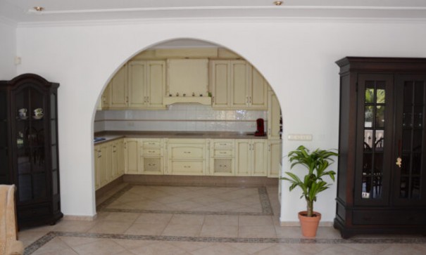 Resale - Freistehende Villa -
Hondón de las Nieves