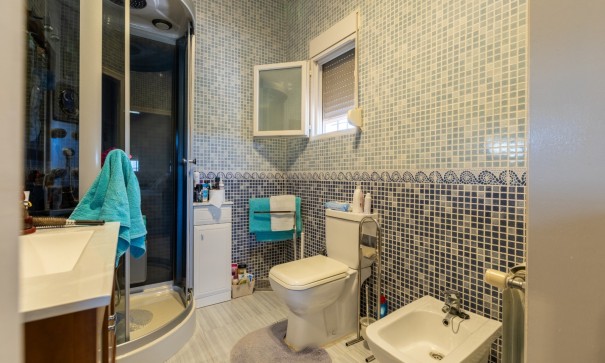 Videresalg - Finca landejendom -
Torre del Rico - Torre Del Rico