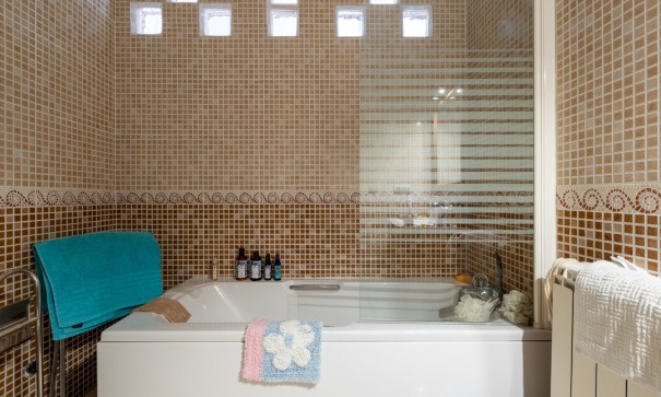 Videresalg - Finca landejendom -
Torre del Rico - Torre Del Rico