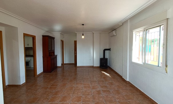 Återförsäljning - Fristående villa -
Orihuela Costa - Castillo de Don Juan