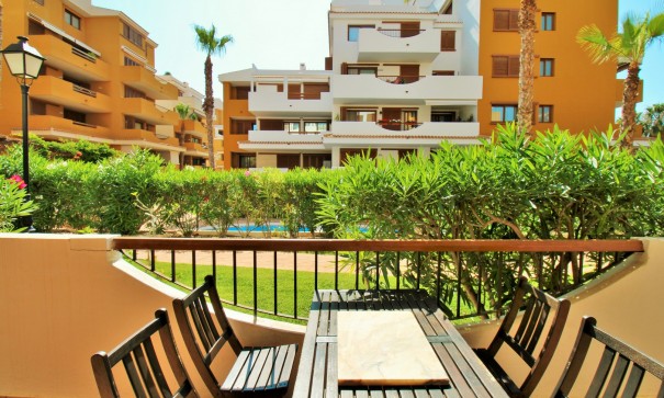 Resale - Wohnung Appartement -
Punta Prima
