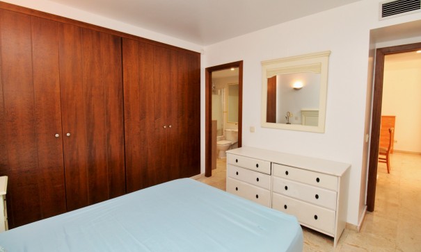 Resale - Wohnung Appartement -
Punta Prima