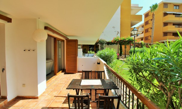 Resale - Wohnung Appartement -
Punta Prima