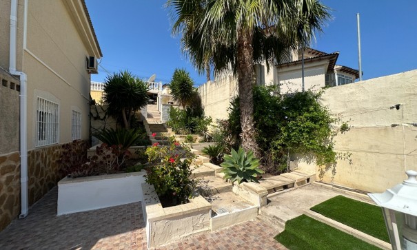 Sale - Detached Villa -
Algorfa - Lomas de Juliana