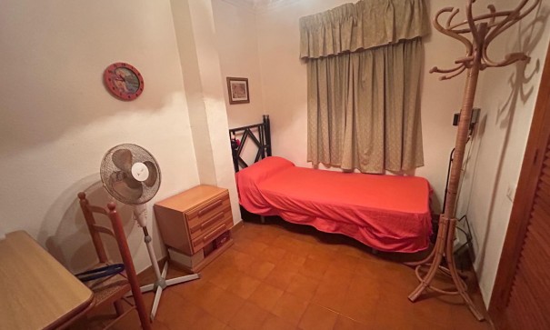 Sprzedaż - Dom miejski -
Crevillente