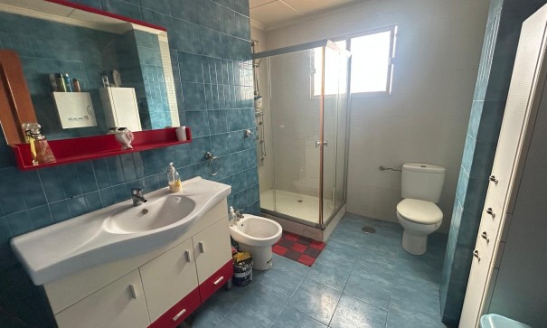 Sprzedaż - Dom miejski -
Crevillente