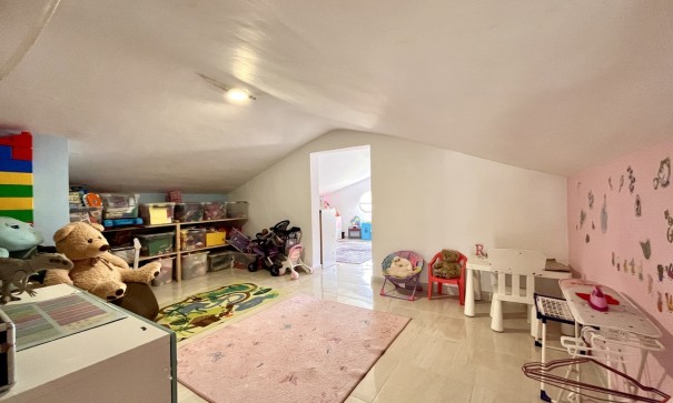 Venta - Chalet Independiente -
San Miguel de Salinas