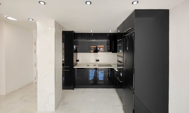 Resale - Wohnung Appartement -
Orihuela Costa