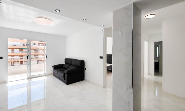 Resale - Wohnung Appartement -
Orihuela Costa