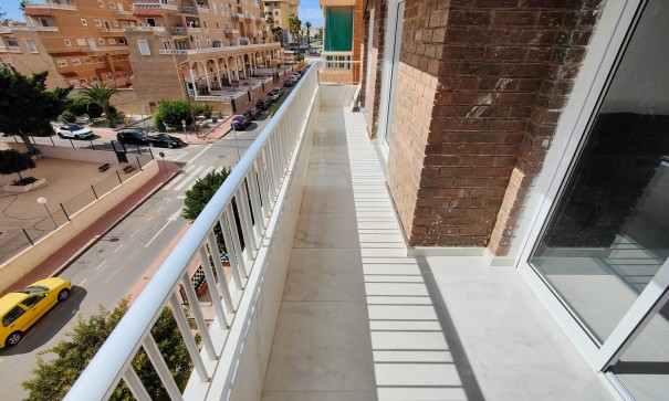 Resale - Wohnung Appartement -
Orihuela Costa