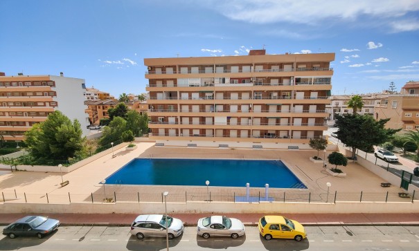 Resale - Wohnung Appartement -
Orihuela Costa