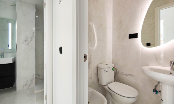 Resale - Wohnung Appartement -
Orihuela Costa