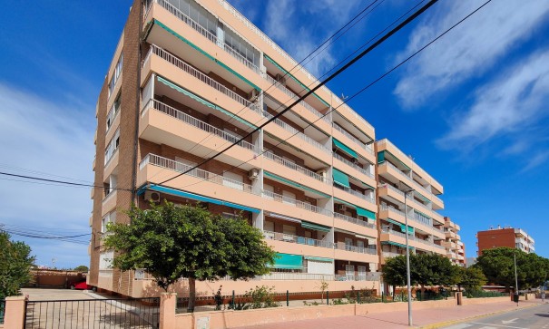 Resale - Wohnung Appartement -
Orihuela Costa