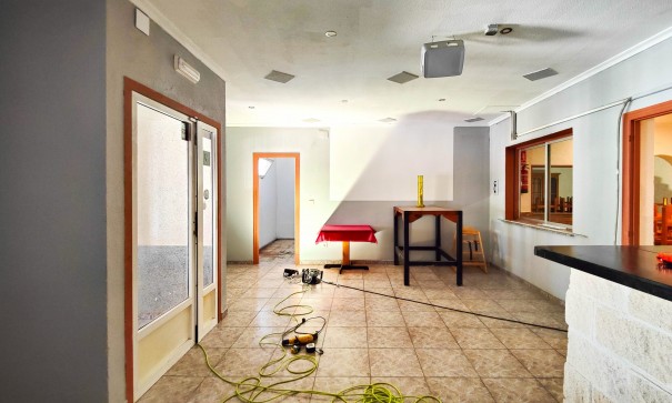 Revente - Appartement -
Torrevieja