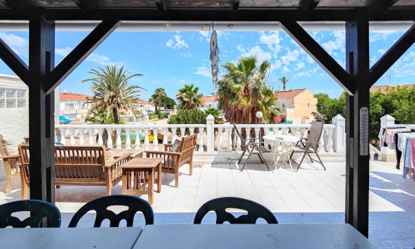 Revente - Appartement -
Torrevieja