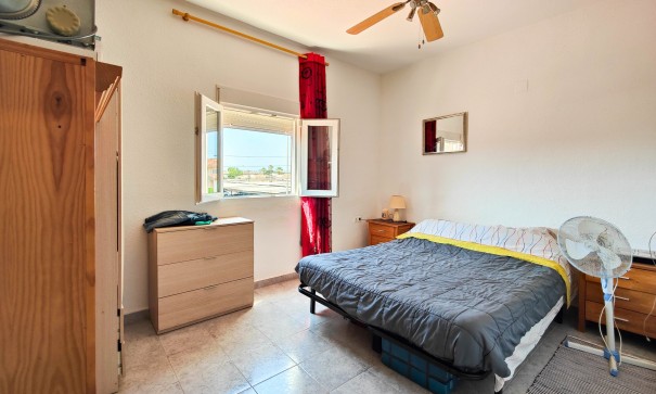 Revente - Appartement -
Torrevieja