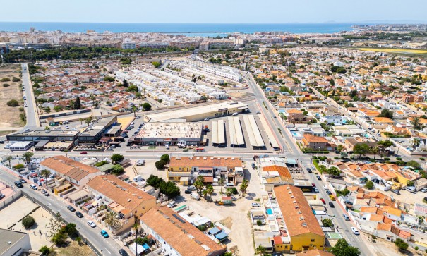 Revente - Appartement -
Torrevieja