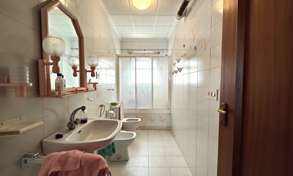 Återförsäljning - Lägenhet lägenhet -
Torrevieja