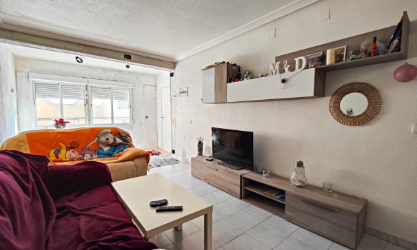 Herverkoop - Halfvrijstaande villa -
San Miguel de Salinas