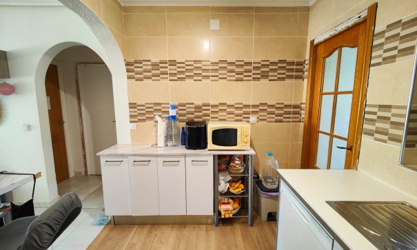 Herverkoop - Halfvrijstaande villa -
San Miguel de Salinas