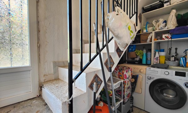 Herverkoop - Halfvrijstaande villa -
San Miguel de Salinas