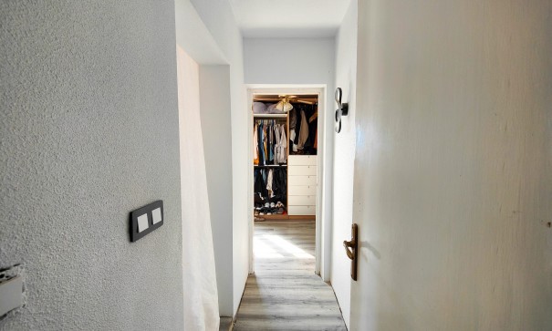 Herverkoop - Halfvrijstaande villa -
San Miguel de Salinas