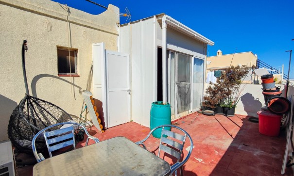 Herverkoop - Halfvrijstaande villa -
San Miguel de Salinas