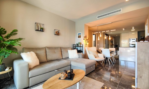 Återförsäljning - Lägenhet lägenhet -
Orihuela Costa