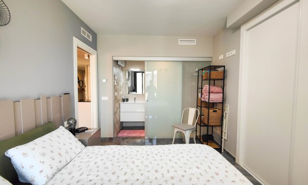 Återförsäljning - Lägenhet lägenhet -
Orihuela Costa