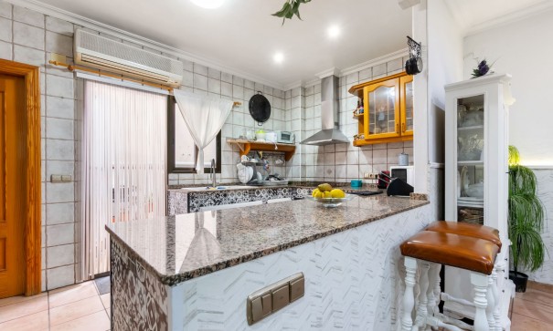 Återförsäljning - Radhus -
Ciudad Quesada - Rojales - Rojales