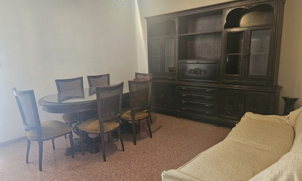 Resale - Stadthaus -
Albatera